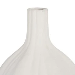 Côté Table Vase Bouteille Blanc Cassé En Faience - Plisse 5 Côté Table Vase Bouteille Blanc Cassé En Faience - Plisse -Kaemingk Magasin 38699 DET01 WEB