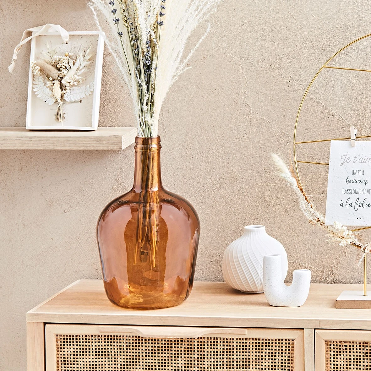 Deco Distrib Dame Jeanne 2l Ambre H24cm 5 Deco Distrib Dame Jeanne 2l Ambre H24cm – Image 3