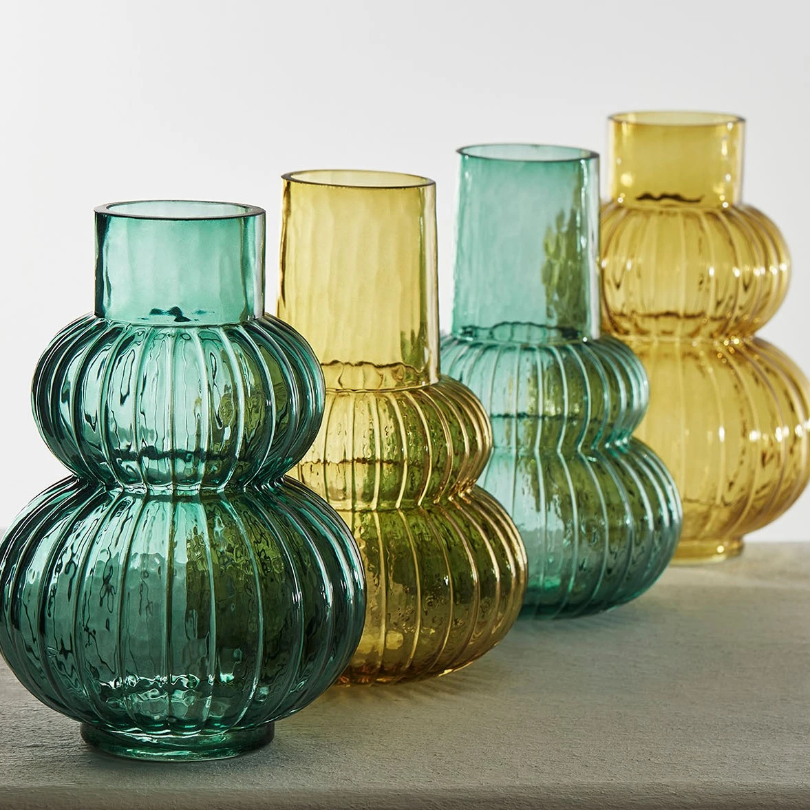 Côté Table Vase Pithos Vert D17xh25cm Verre 5 Côté Table Vase Pithos Vert D17xh25cm Verre – Image 3