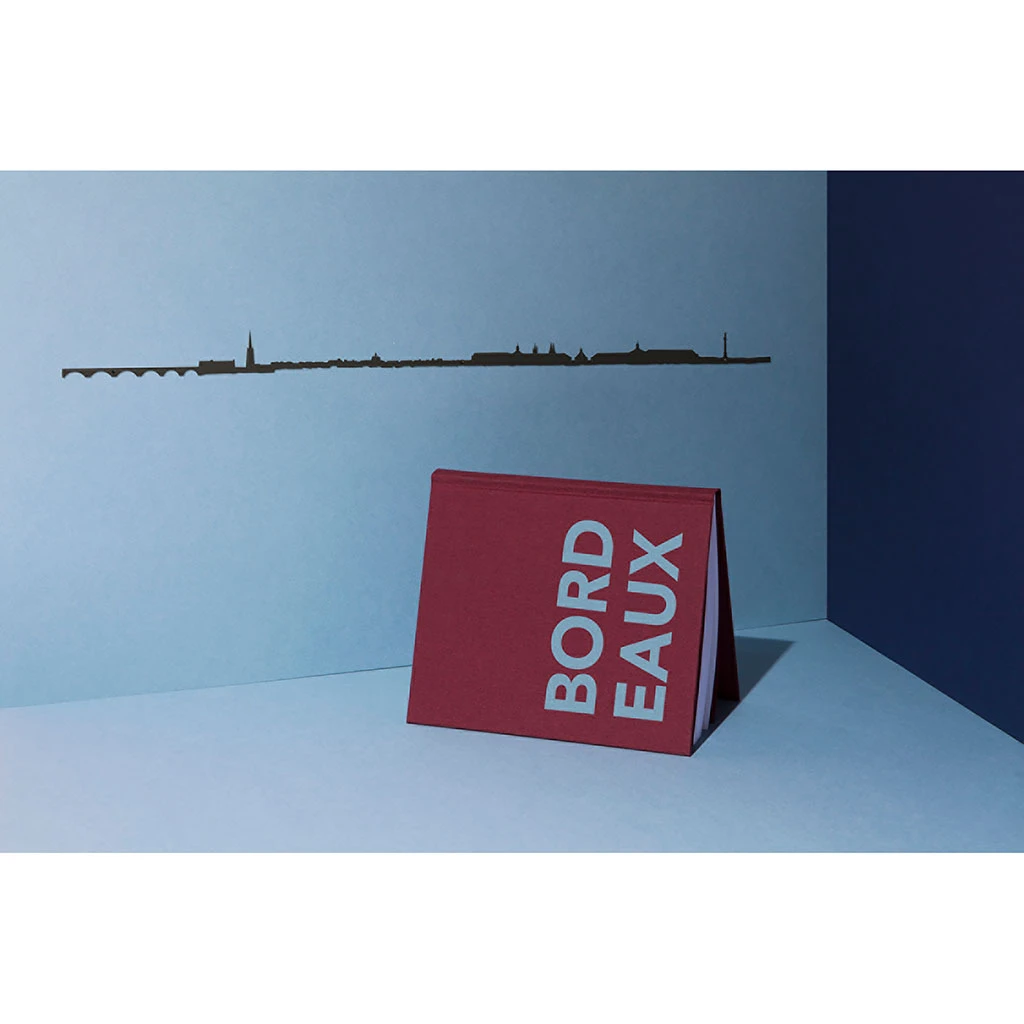 The Line Décoration Murale Ligne Bordeaux L50cm Noir 3 The Line Décoration Murale Ligne Bordeaux L50cm Noir