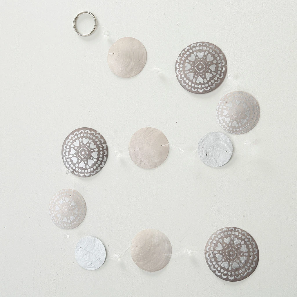 Boltze Guirlande De Capiz Cutty Multicolor D7x120cm 7 Boltze Guirlande De Capiz Cutty Multicolor D7x120cm – Image 5