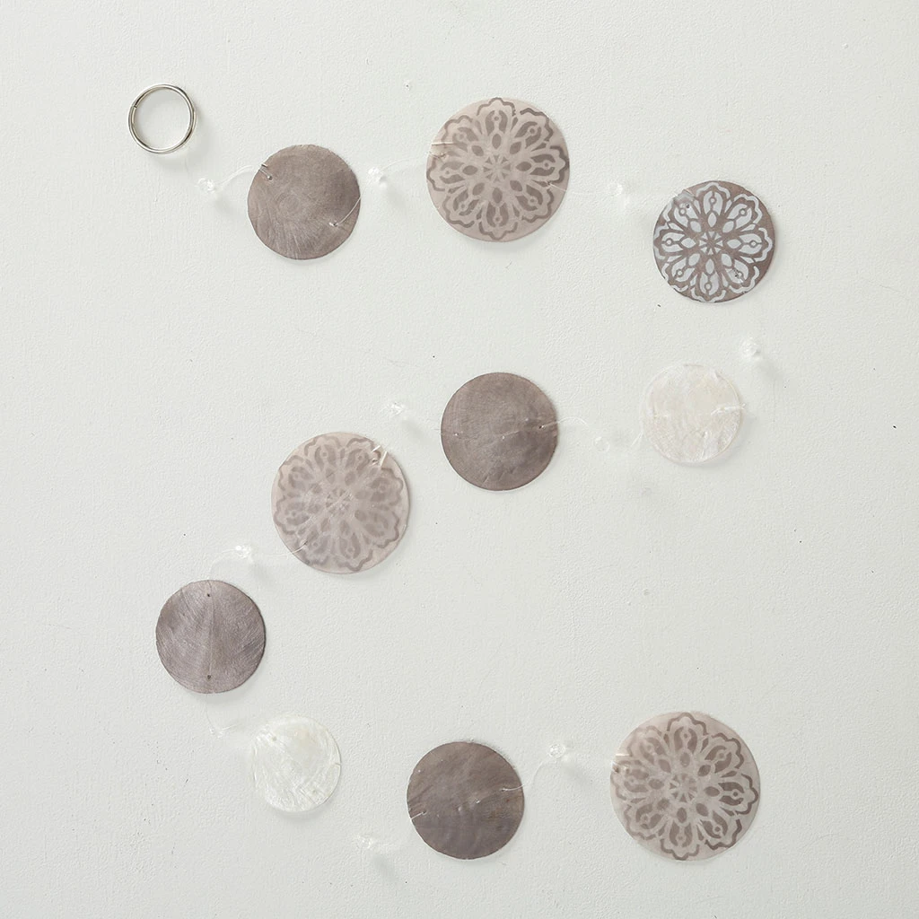 Boltze Guirlande De Capiz Cutty Multicolor D7x120cm 8 Boltze Guirlande De Capiz Cutty Multicolor D7x120cm – Image 6